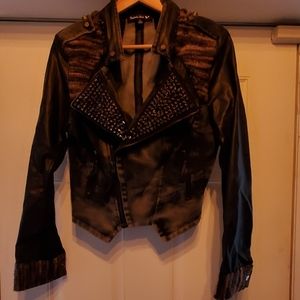Black studded denim jacket sz LG